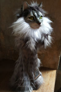 Katze-Main-Coon-Katter-Handpuppe-Portrait-Valerie-Bayol tierportrait-hund-katze-handpuppe-marionette-bueste