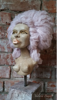 Büste-Skulptur-französische-Bildhauerin-Hamburg-Kunstgalerie-Valérie Bayol